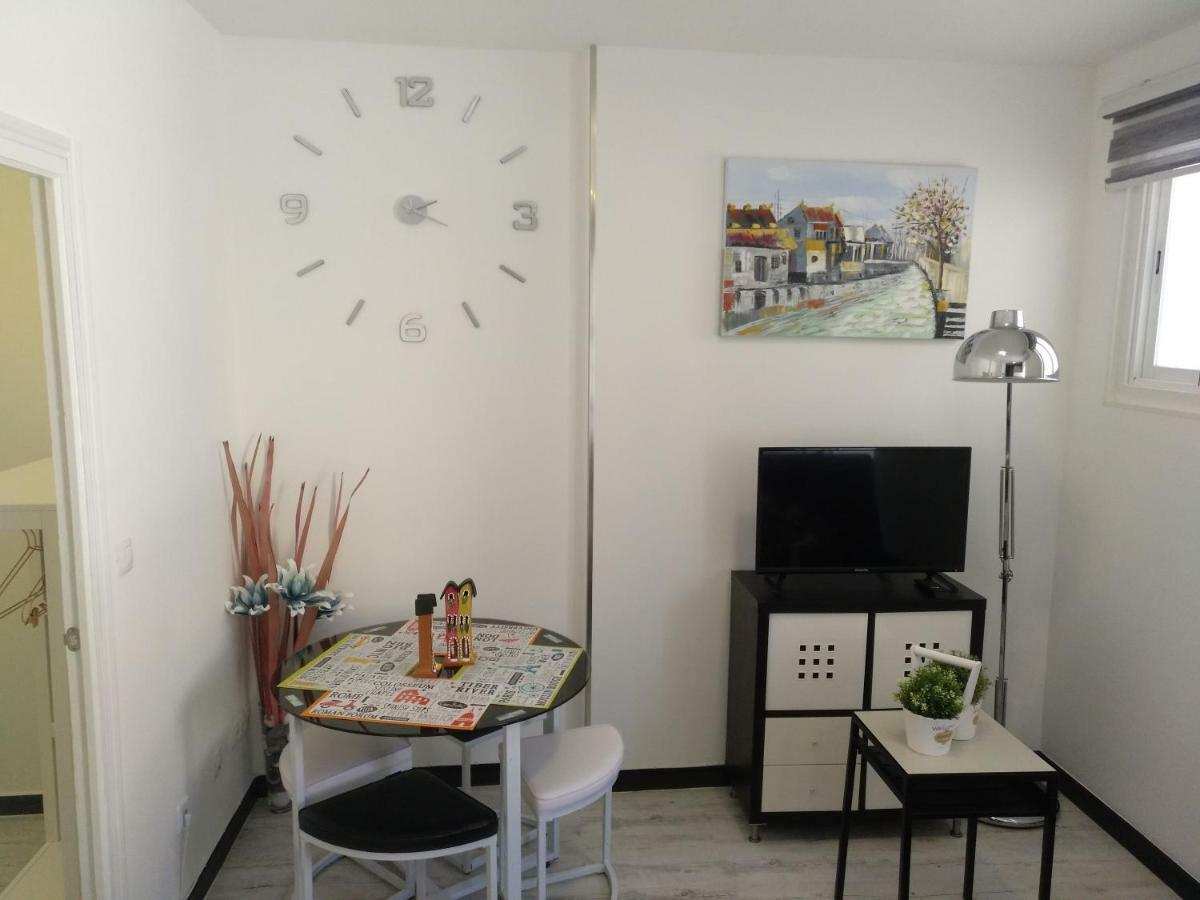 Apartamento Cigueena 1 Zaragoza Exterior photo