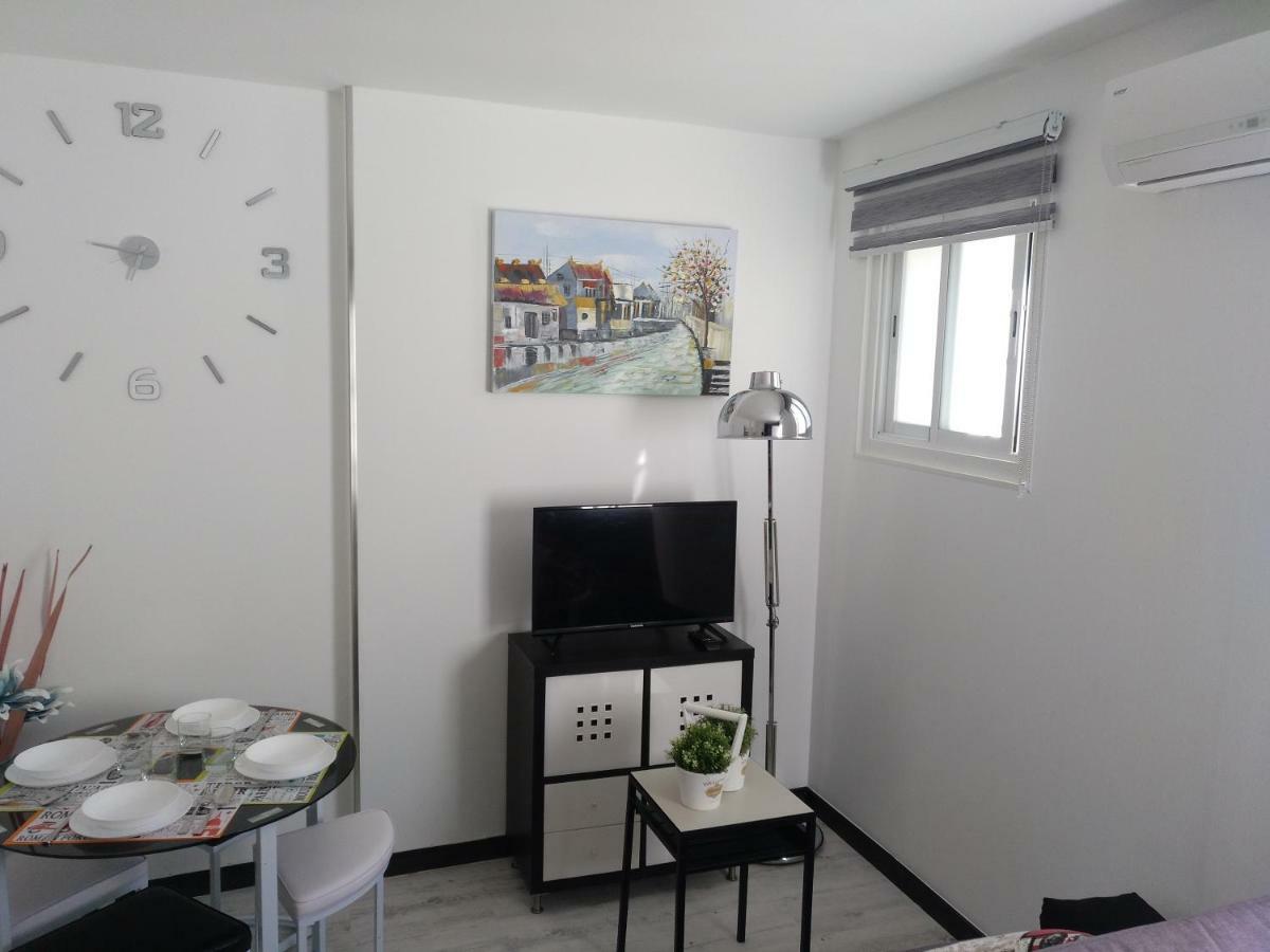 Apartamento Cigueena 1 Zaragoza Exterior photo